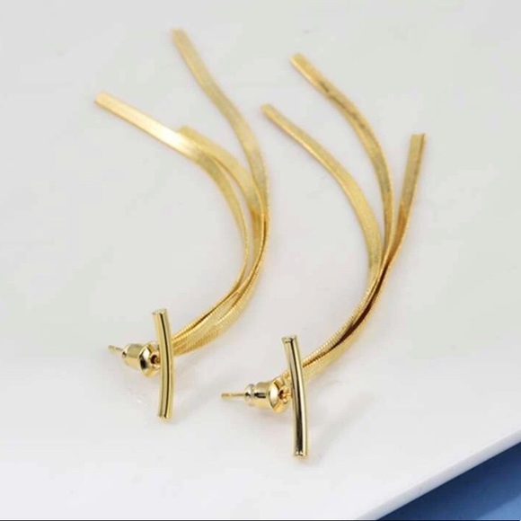 New Small 14KGP Curved Bar Herringbone Dangle Strands/ Arc Chain Tassel Earrings - Picture 4 of 16